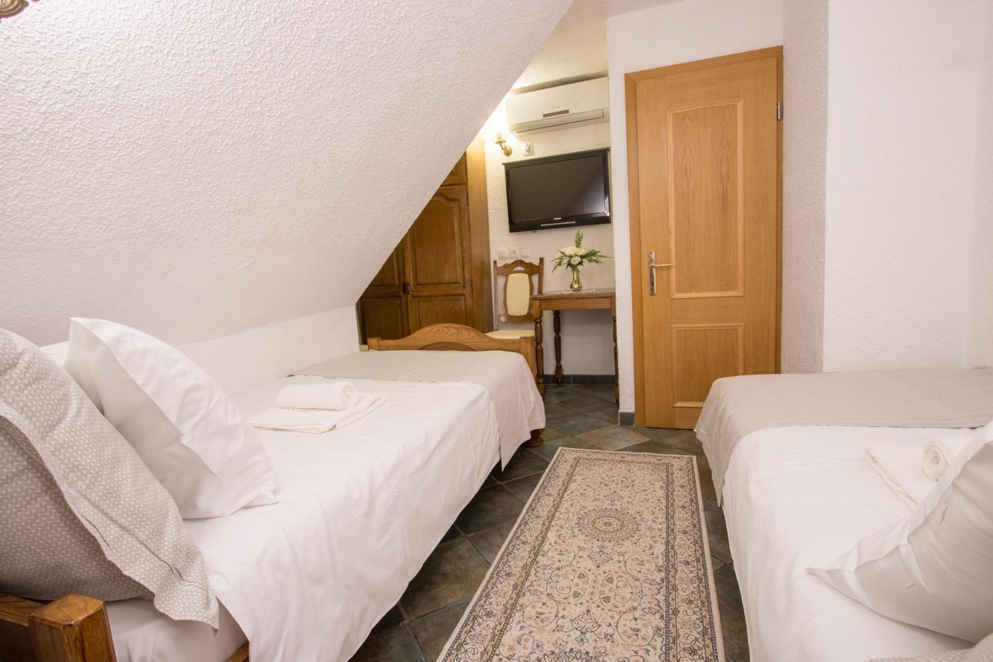 Jagodic Garni Hotel Cerklje na Gorenjskem Habitación foto