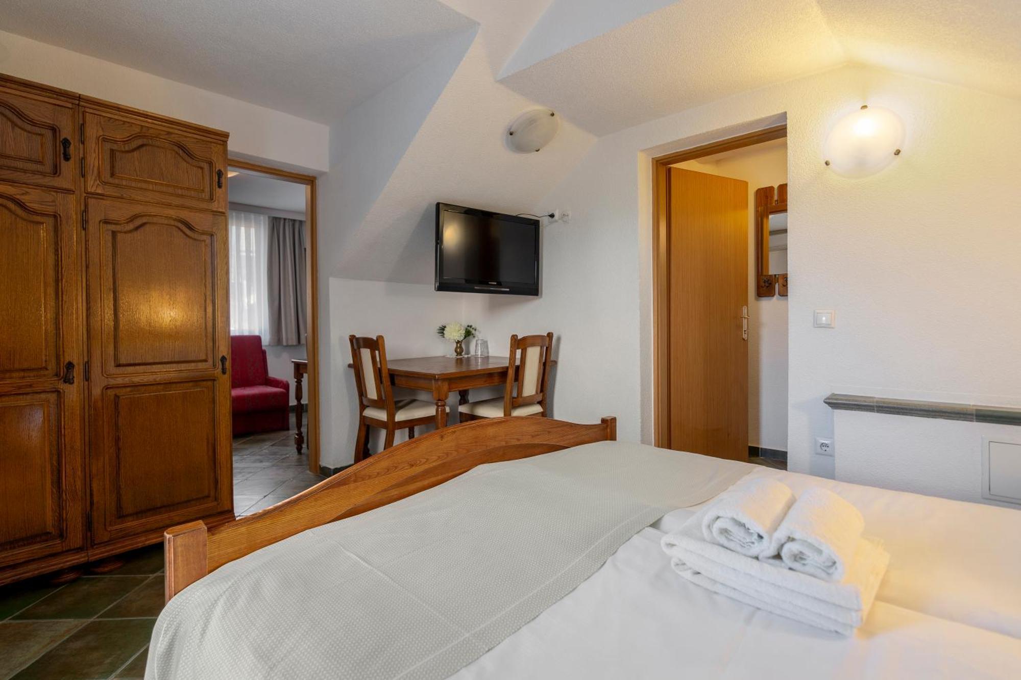 Jagodic Garni Hotel Cerklje na Gorenjskem Habitación foto