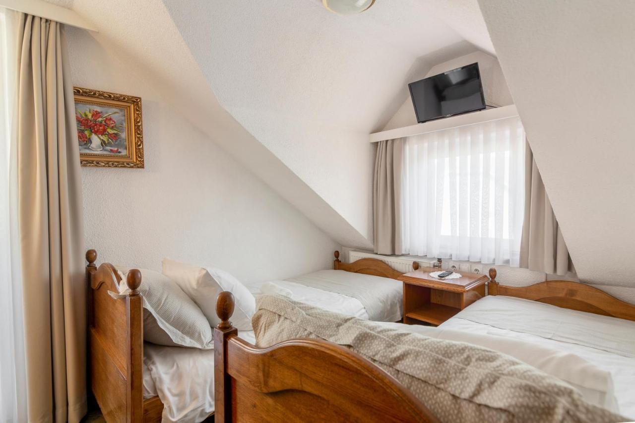 Jagodic Garni Hotel Cerklje na Gorenjskem Exterior foto